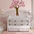 Vinilo Árbol Animales Bosque Niña 323
